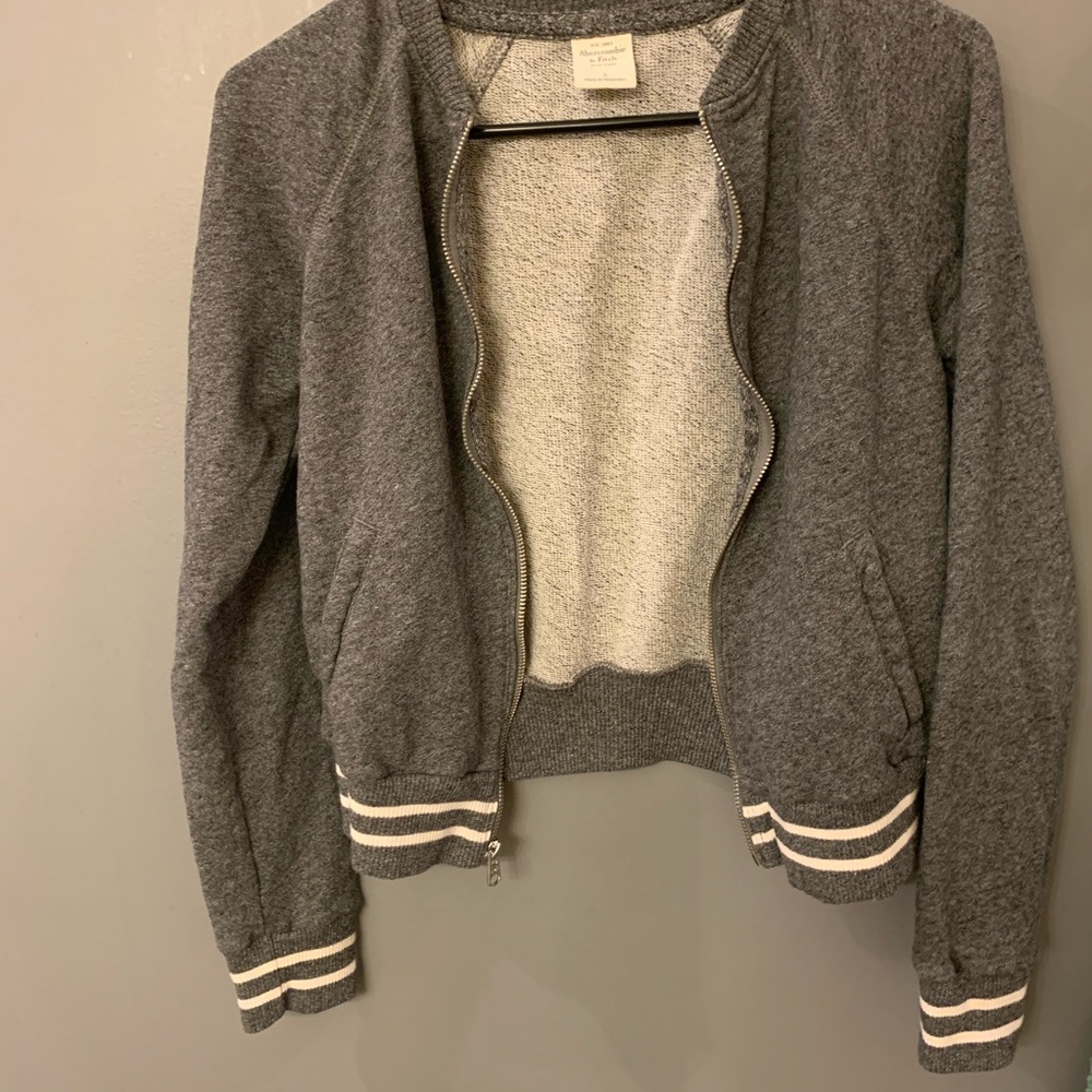 Grey Jacket - Picture 7 of 7